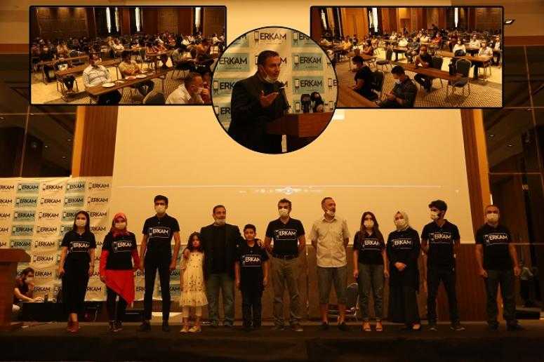Dünyanın ilk Kürtçe oyunu Bejan galasını gerçekleştirdi