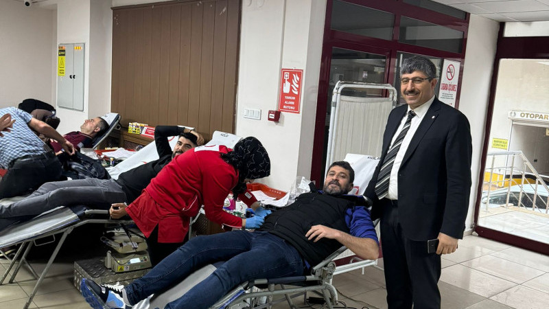 Beycan Sürücü Kursu personeli kan bağışında bulundu