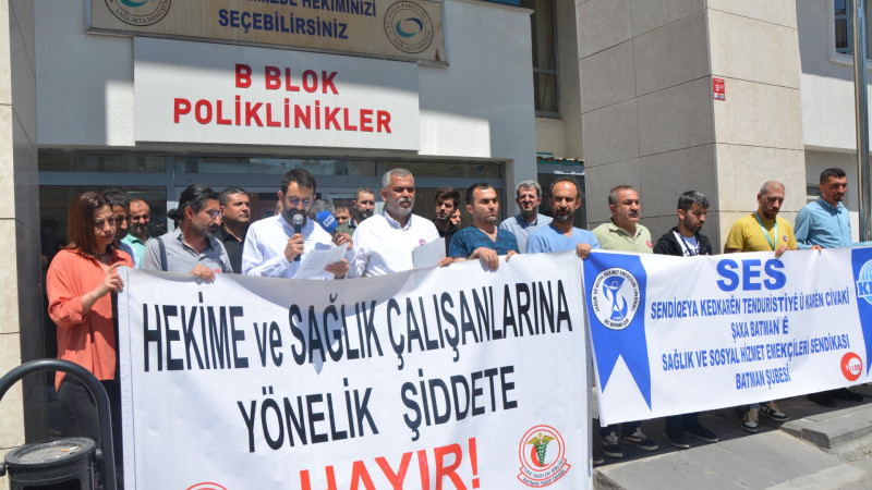 ŞİDDET PROTESTO EDİLDİ