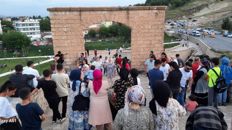 MALABADİYE ZİYARETÇİ AKINI