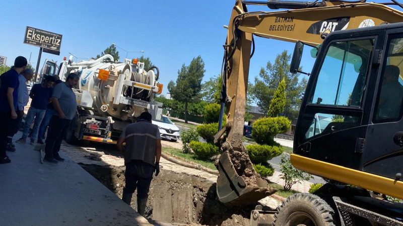 BASKİ’DEN SU ARIZASINA ANINDA MÜDAHALE