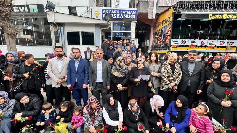 AK Parti Batman Teşkilatı'ndan 8 Mart Kadınlar Günü etkinliği