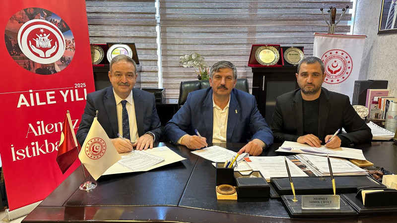 Esnaf ve Sanatkarlar Odası'ndan evlenecek gençlere büyük destek