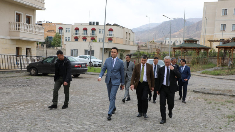 Hasankeyf’te öğretmen akademisi için alan incelemesi yapıldı