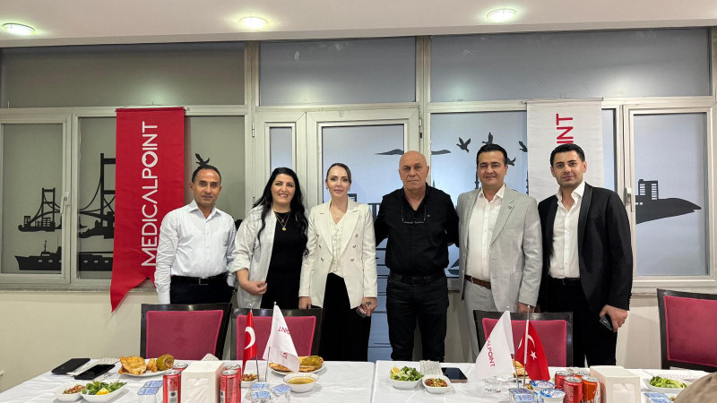 MEDİCAL POİNT'TEN HEMŞİRELERE ANLAMLI KUTLAMA
