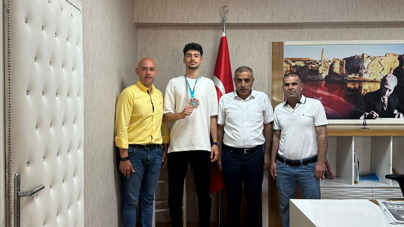 M. FURKAN ÇELİK DÜNYA İKİNCİSİ OLDU