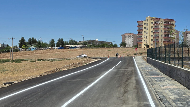 YOL ÇİZGİLERİ TAMAMLANDI, GÜVENLİK ARTIRILDI