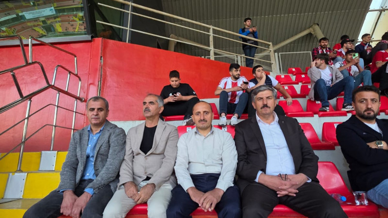 Başkan Çiftçi, “Gönüllerin şampiyonu oldular”