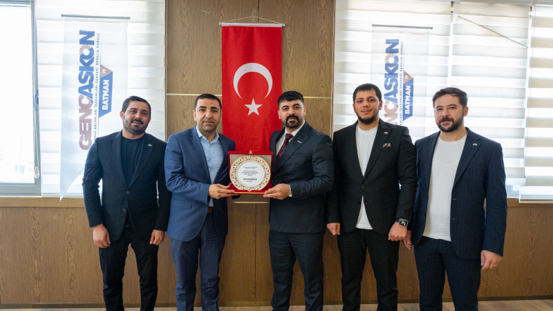 ‘Gençlerin daha fazla söz sahibi olmasını istiyoruz’
