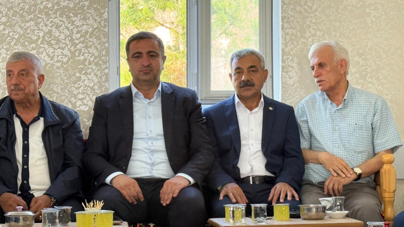 Ramanlı’dan balkon faciası mağdurlarına taziye ziyareti