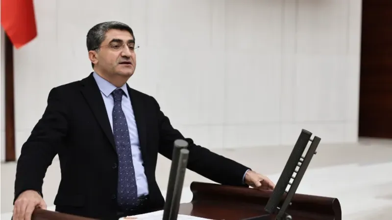 “ZİRAİ DON VE KURAKLIK ÇİFTÇİYİ ZORLUYOR”