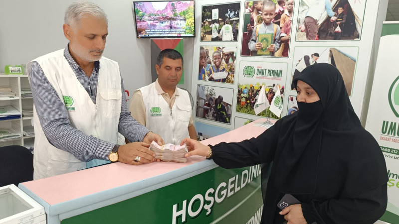 Rüyasında Gazze’yi gördü, Umre parasını bağışladı