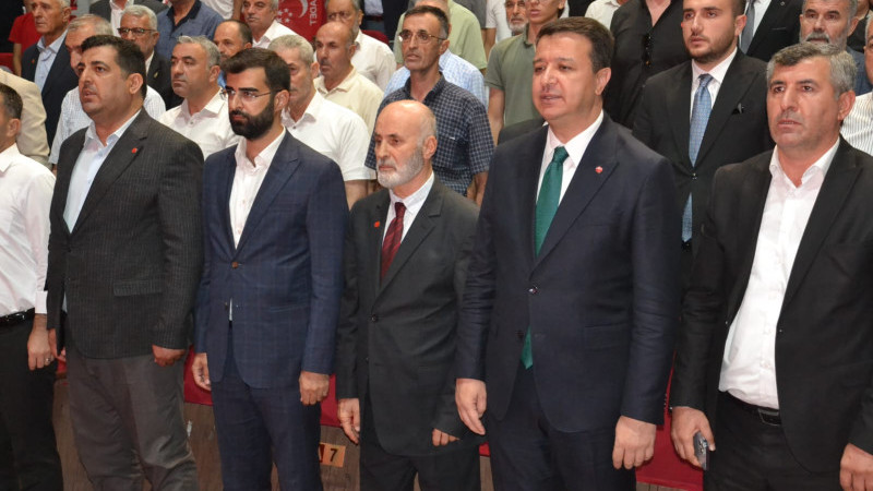 Arıkan, “Terör insanlık sorunudur, silahlar susmalı”