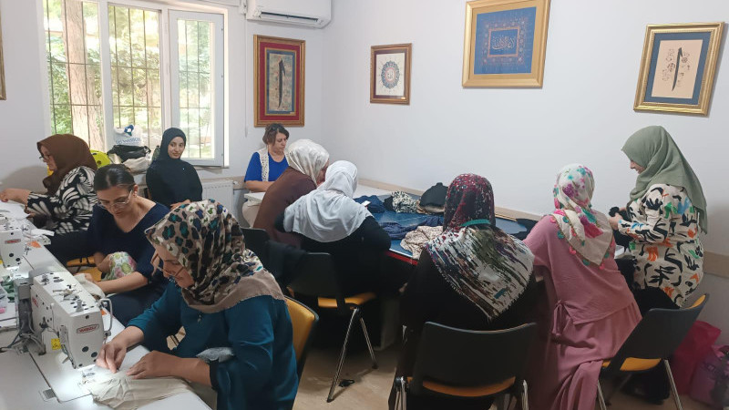 Güneykent Aile Destek Merkezi’nde Dikiş Kursuna Yoğun İlgi
