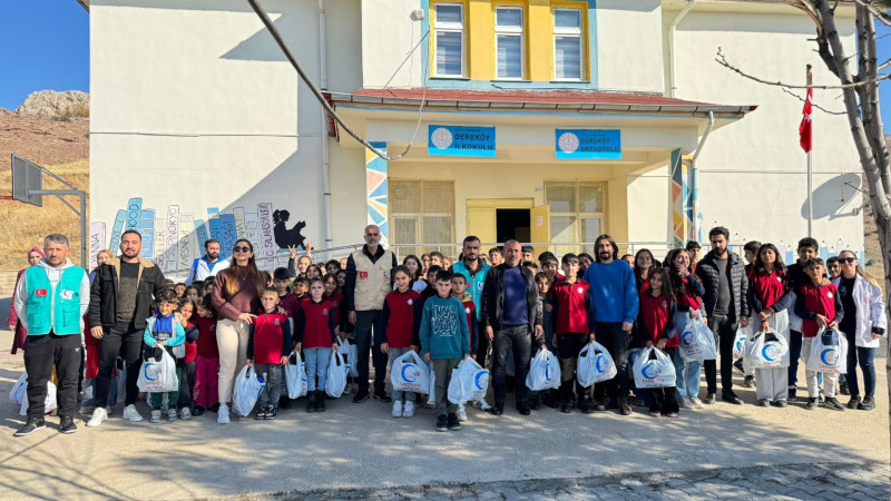 Cansuyu’ndan ihtiyaç sahiplerine eğitim ve kış desteği