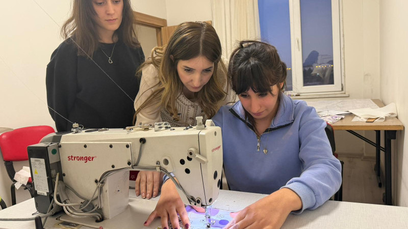 Süveybe Ana Kız Yurdunda açılan kursa ilgi