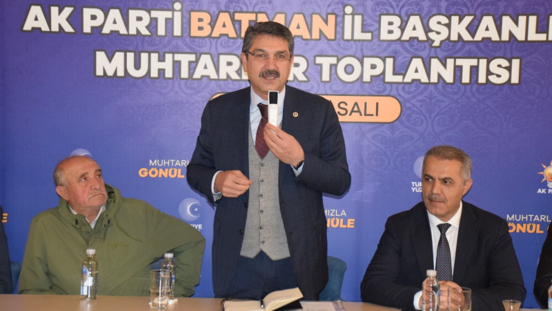 Vekil Nasıroğlu Muhtarlarla Buluştu: Şehrin Gündemi Masaya Yatırıldı