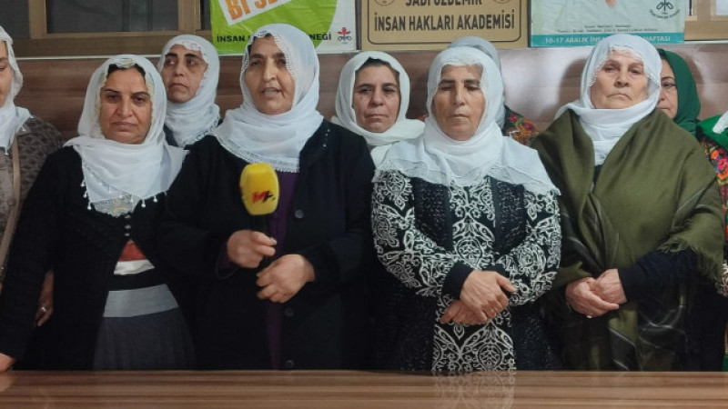 BARIŞ ANNELERİNDEN BARIŞ ÇAĞRISI 