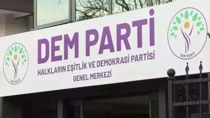 DEM PARTİ’DEN TRİBÜN TEPKİSİ, “BU NEFRET SÖYLEMİDİR”