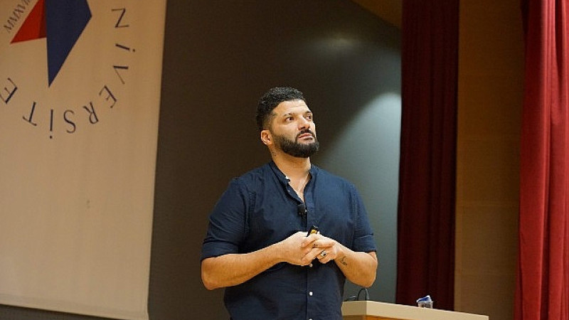 HIV’le ilgili damgalanma ve ayrımcılık bilgisizlikten kaynaklanıyor