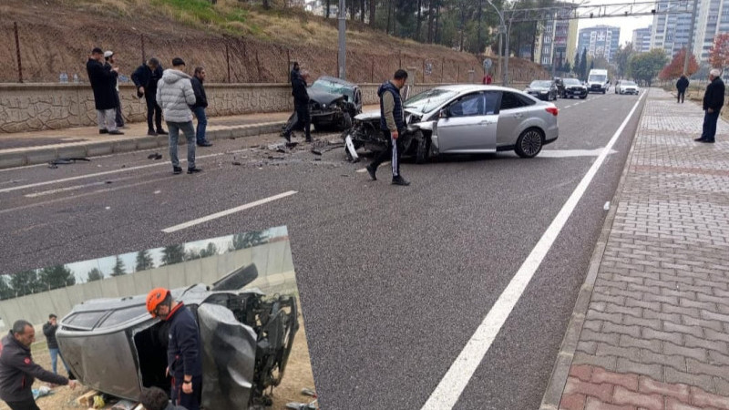 İKİ AYRI KAZA : 5 YARALI