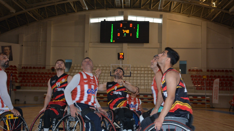 BATMAN ENGELLİLER SAHASINDA KAYBETTİ