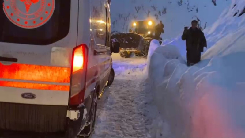 KARLA KAPANAN YOLDA ZAMANLA YARIŞ