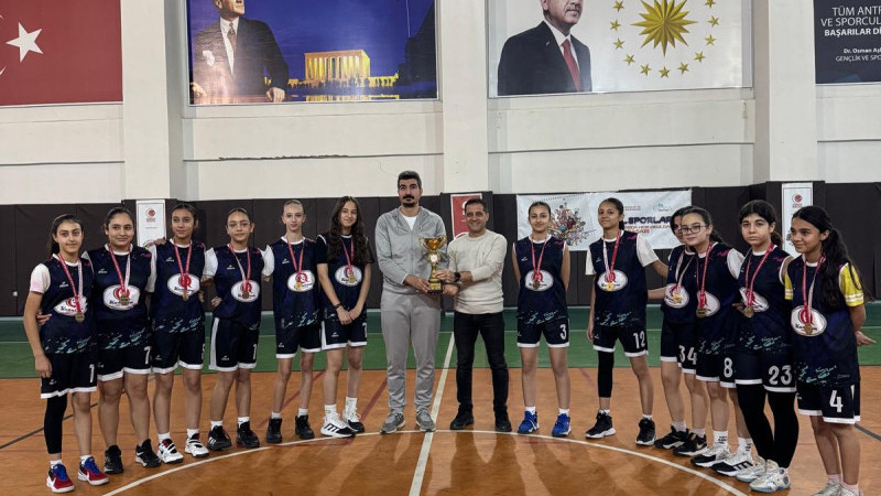 POTANIN PERİLERİ BORSA İSTANBUL’DAN İL ŞAMPİYONLUĞU