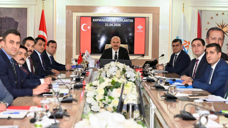 NİSAN AYI KAYMAKAMLAR TOPLANTISI YAPILDI