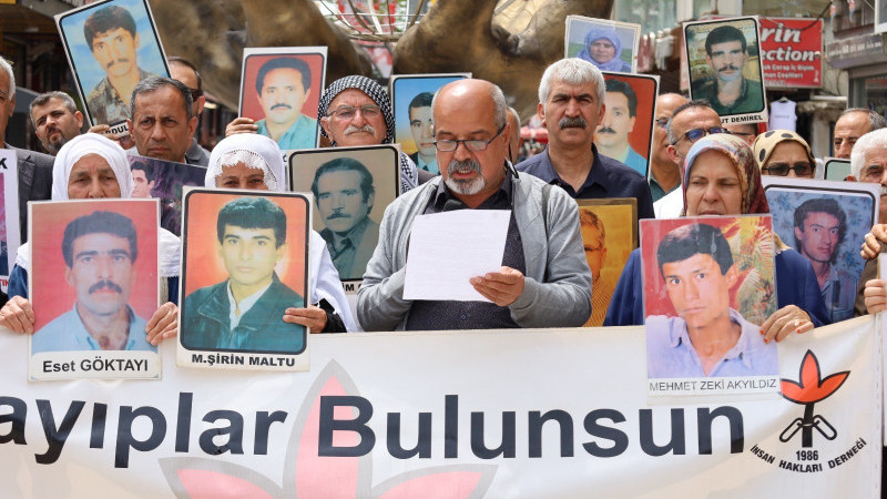 “ADALETİN İZİNİ SÜRECEĞİZ”