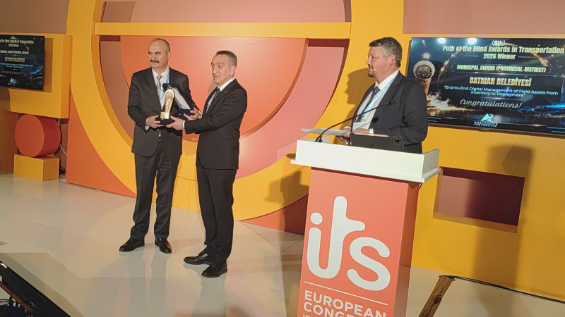 BATMAN BELEDİYESİ’NE “AKILLI ULAŞIM” ÖDÜLÜ