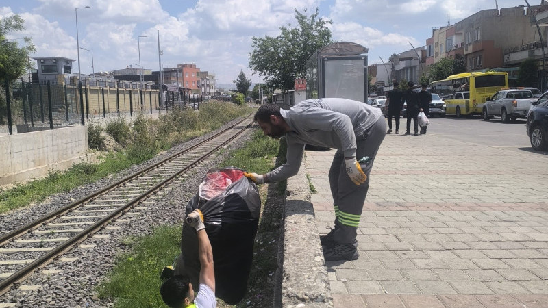 BELEDİYEDEN TEMİZLİK SEFERBERLİĞİ