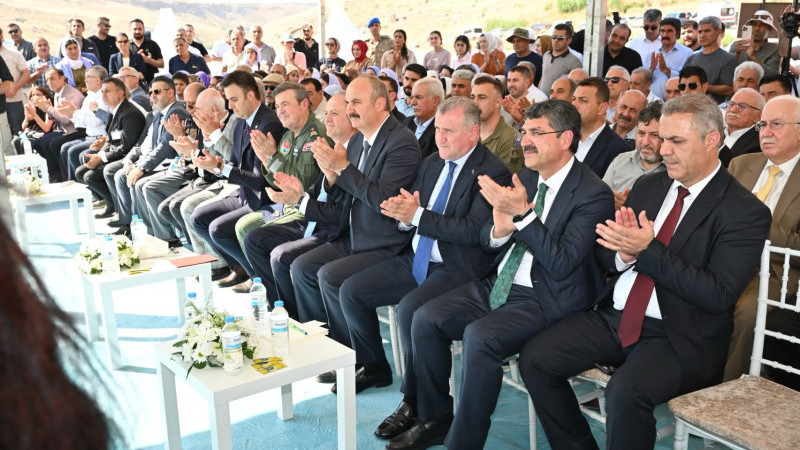 ŞEYH HEVİNDA'DA TARİHİ ADIM