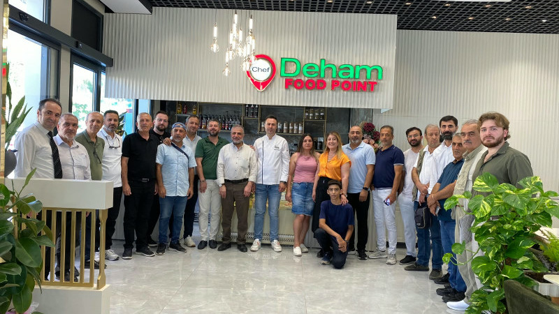 CHEF DEHAM FOOD POİNT KAPILARINI AÇTI