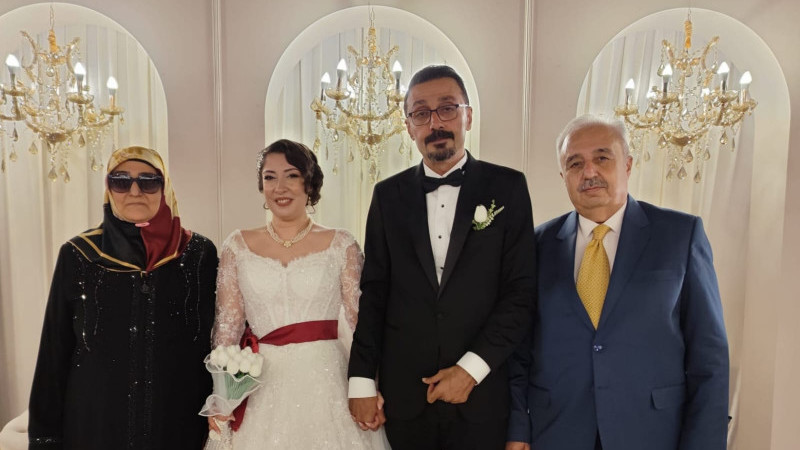 DEMİR AİLESİNİN MUTLU GÜNÜ