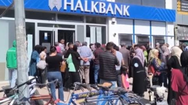 GERCÜŞ'TE BANKA DEĞİŞİKLİĞİNE TEPKİ