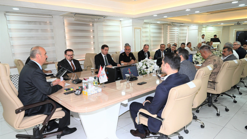 BAĞIMLILIKLA MÜCADELEDE KARARLI ADIMLAR : “BATMAN MODELİ” MASAYA YATIRILDI