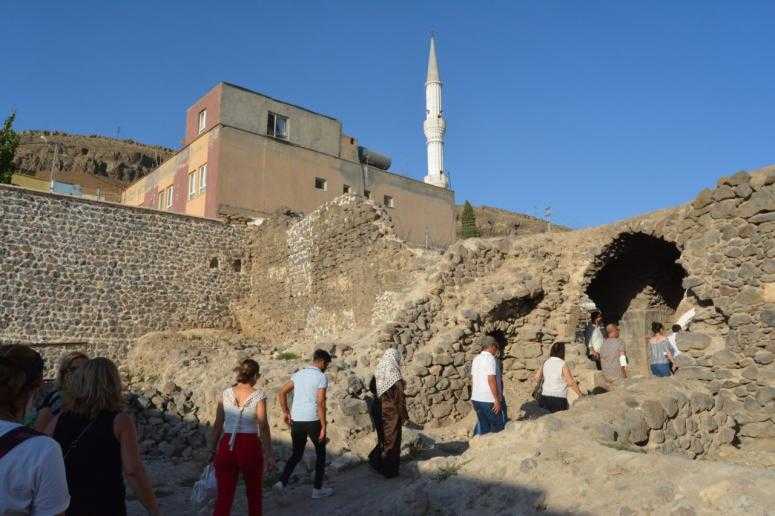 TURİZMCİLER MANASTIRI GEZDİ
