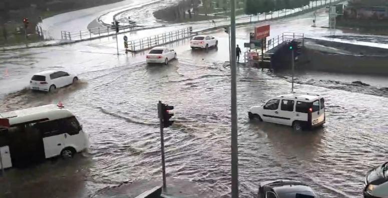 YÜZ GÜLDÜREN YAĞIŞ