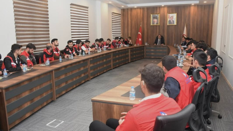 DAMLA GÖNÜLLÜLÜK HAREKETİ GENÇLERİ SASON’DA BULUŞTU