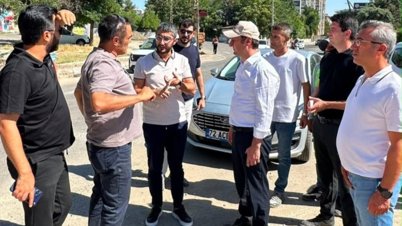 YOL ÇALIŞMALARI SAHADA İNCELENDİ